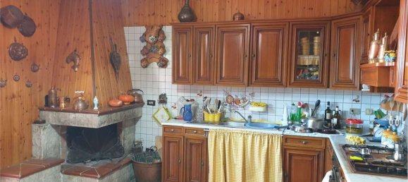 Apartamento de 3 habitaciónes en Marano di Napoli, Italy No. 12507 2