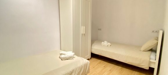 2 chambres Appartement à Ciutat Vella, Spain No. 154676 3