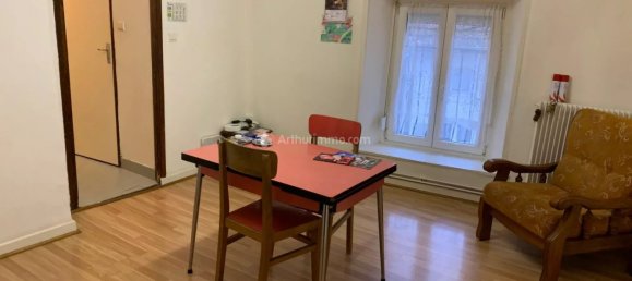 6-Zimmer Gebäude in Neufchateau, France, Nr. 94188 2