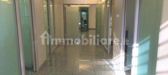  عقار تجاري في Castellanza, Italy 720متر مربع رقم 317741 3