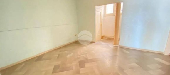 5 rooms Commercial property in Manfredonia, Italy No. 116971 6
