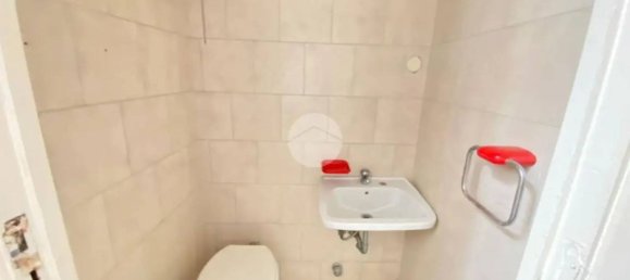 5 rooms Commercial property in Manfredonia, Italy No. 116971 8