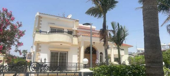 4 Schlafzimmer Villa in Larnaca, Cyprus, Nr. 20113 3
