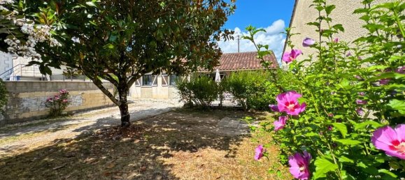 3 bedrooms House in Dordogne, France No. 340141 2