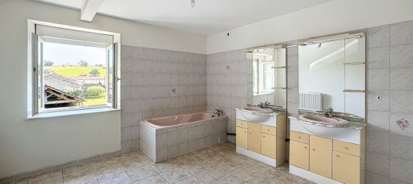 4 Schlafzimmer Haus in Tignecourt, France, Nr. 48006 23