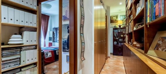 5 rooms Apartment in Rome, Italy No. 198021 9