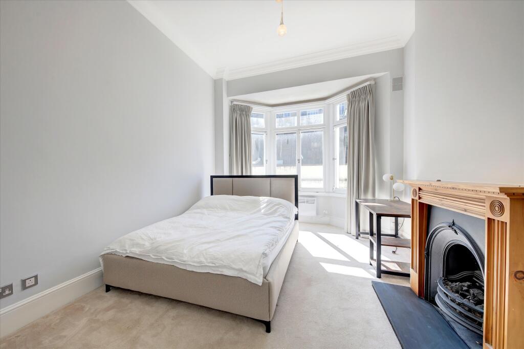 2 bedrooms Apartment in Belgravia, United Kingdom No. 6917