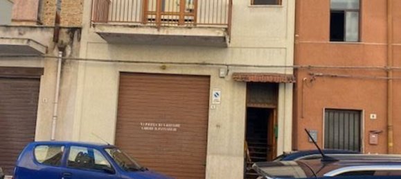 9 rooms Duplex in Palermo, Italy No. 92918 21