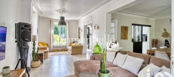 6 bedrooms House in Montmorency, France No. 357027 5