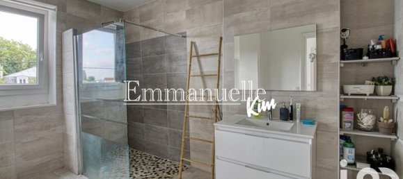 6 bedrooms House in Montmorency, France No. 357027 17