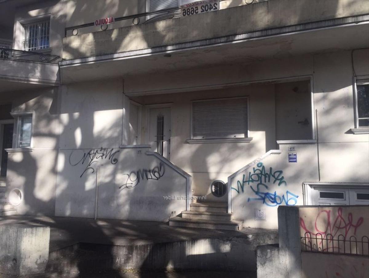 3 bedrooms Building in Montevideo, Uruguay No. 16363