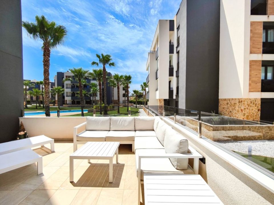 2 bedrooms Apartment in Alicante, Spain No. 177333
