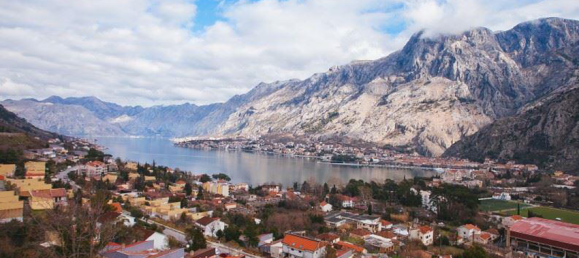 33m² Apartment in Kotor, Montenegro No. 185 4