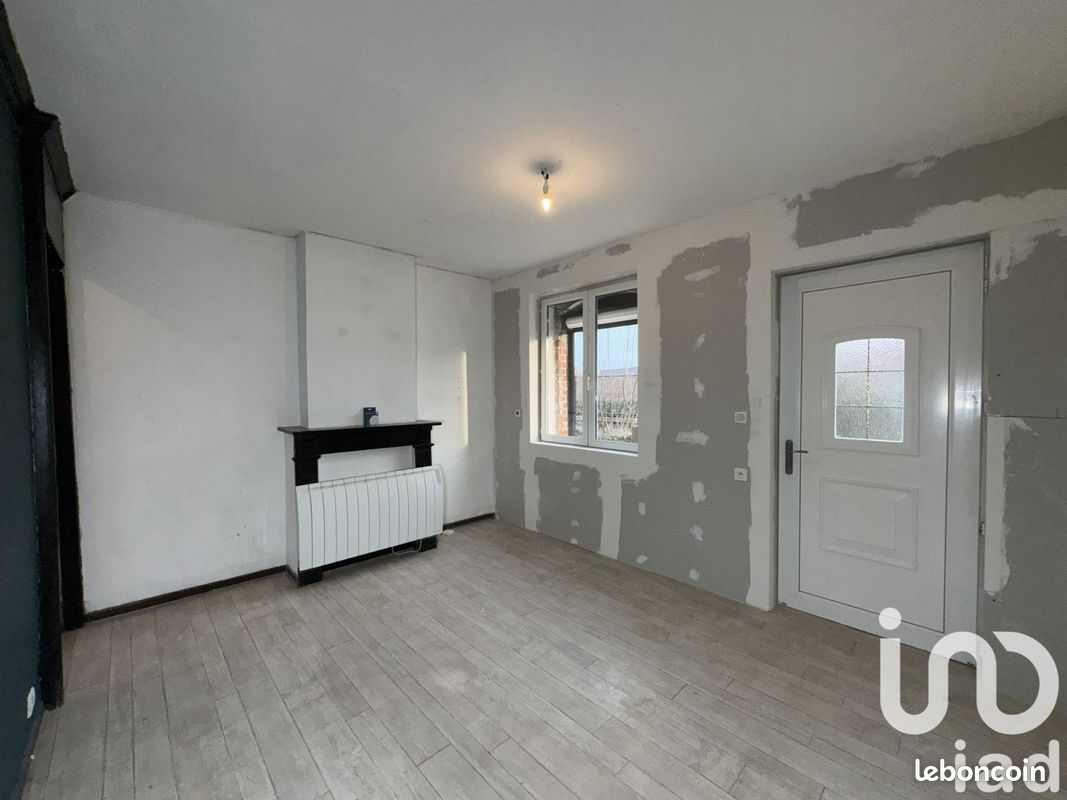 Moradia em banda T1 em Brebieres, France N.º 42880