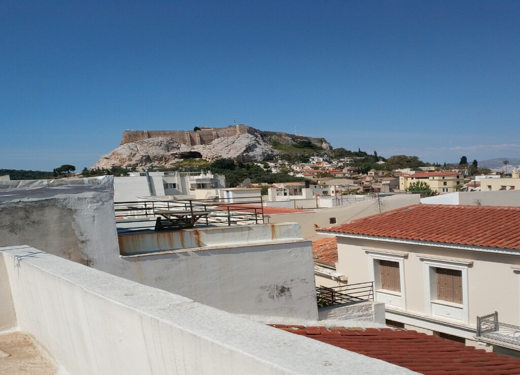 325m² Maisonette in Athens, Greece No. 3777