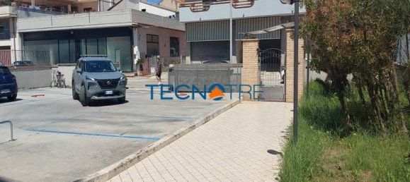 2 Schlafzimmer Wohnung in Martinsicuro, Italy, Nr. 210278 2