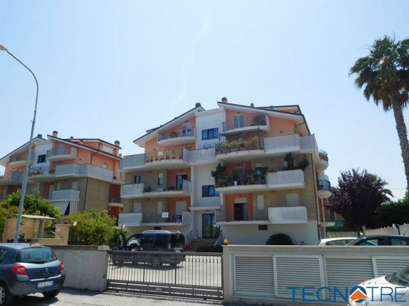 2 Schlafzimmer Wohnung in Martinsicuro, Italy, Nr. 210278