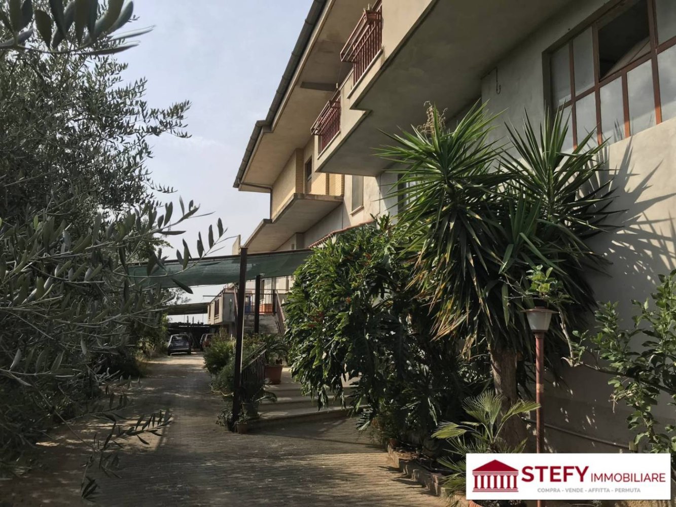 5 rooms Building in Fondi, Italy No. 29199