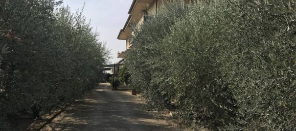 5 rooms Building in Fondi, Italy No. 29199 3