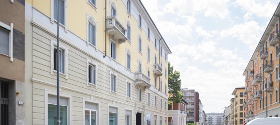 2 rooms Apartment in Milan, Italy No. 324966 3