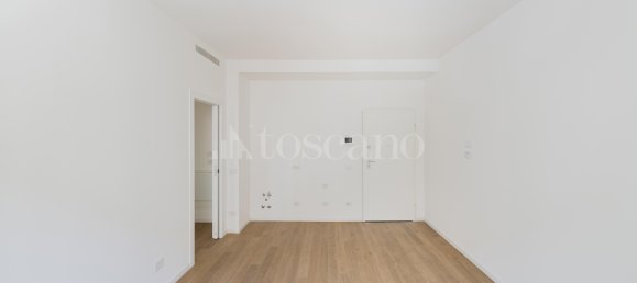 2 rooms Apartment in Milan, Italy No. 324966 8