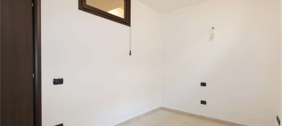 Вилла с 4 комнатами в Капотерра, Италия № 262998 47