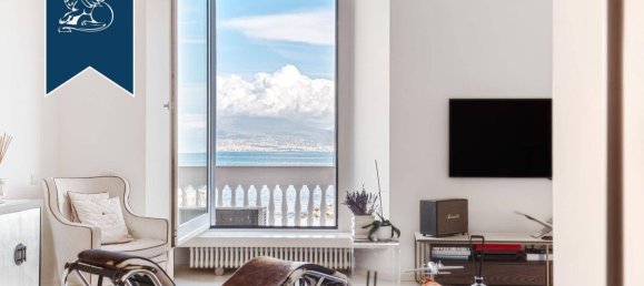 Квартира с 3 комнатами в Неаполь, Италия № 128574 9