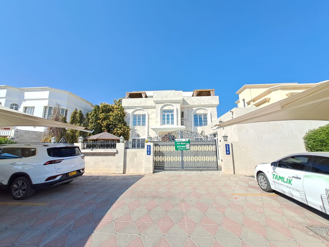 9 bedrooms Villa in Muscat, Oman No. 1059