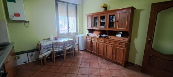4 bedrooms Apartment in Villafranca in Lunigiana, Italy No. 336517 3