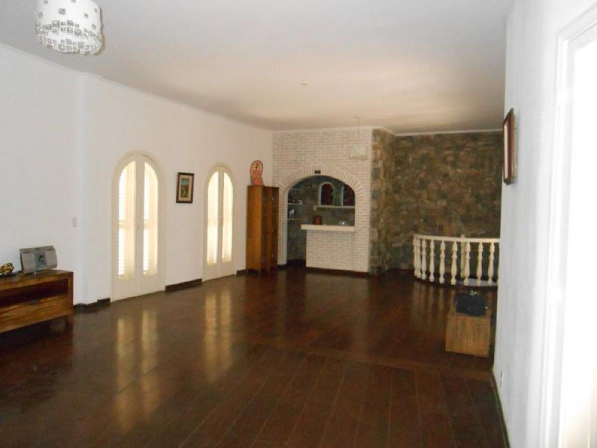 Дом с 4 спальнями в Сан-Паулу, Бразилия № 489855