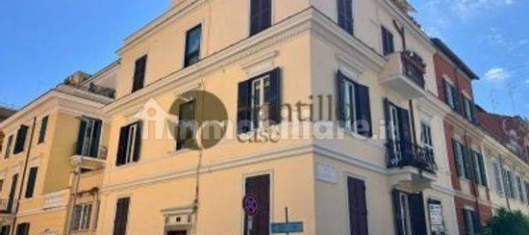 1 bedroom Penthouse in Rome, Italy No. 370165 3