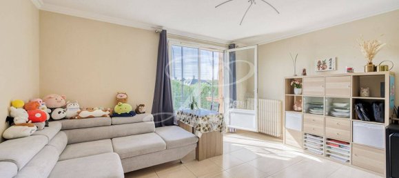 2 bedrooms Apartment in Maisons-Laffitte, France No. 183224 2