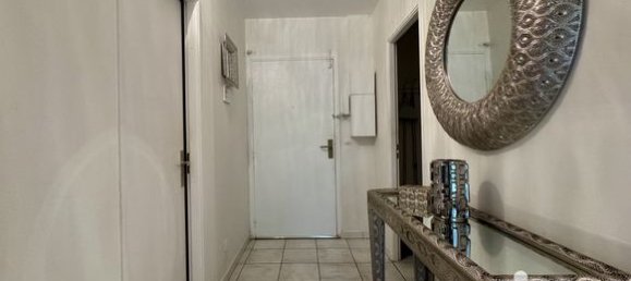 Apartamento de 3 dormitorios en Livry-Gargan, France No. 315589 2