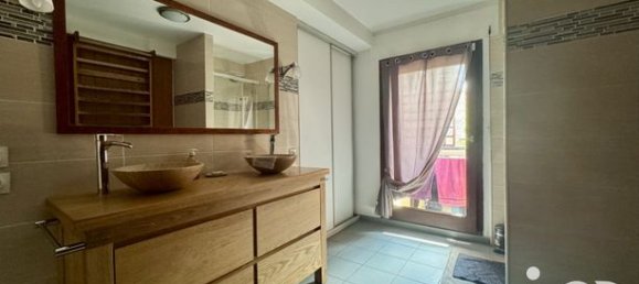 Apartamento de 3 dormitorios en Livry-Gargan, France No. 315589 14