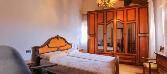 2 bedrooms Villa in Loreto, Italy No. 152824 2