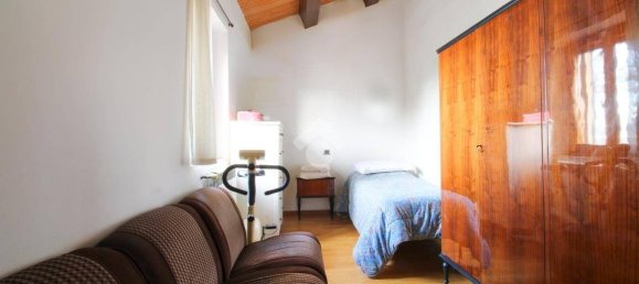 2 bedrooms Villa in Loreto, Italy No. 152824 8