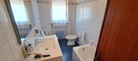 3 rooms Apartment in Rosignano Marittimo, Italy No. 306902 14