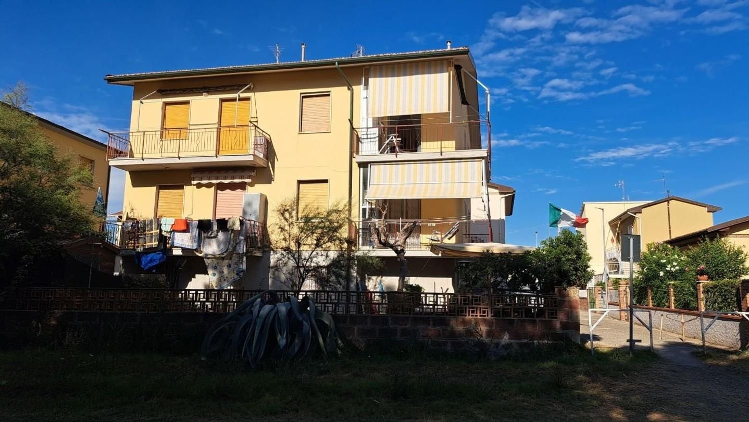 3 rooms Apartment in Rosignano Marittimo, Italy No. 306902