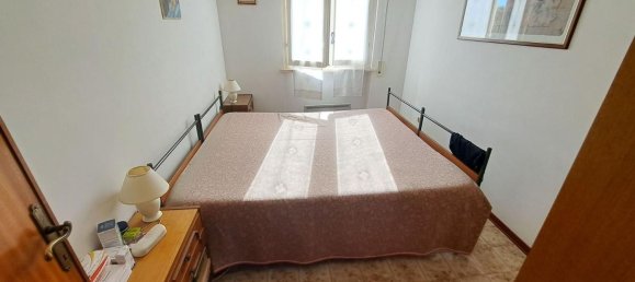3 rooms Apartment in Rosignano Marittimo, Italy No. 306902 12
