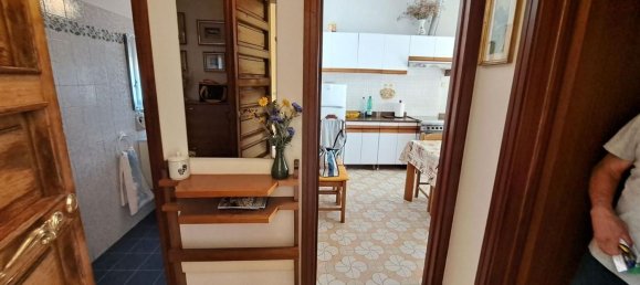 3 rooms Apartment in Rosignano Marittimo, Italy No. 306902 13