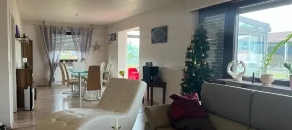 Здание с 8 спальнями в Бад-Дюркхайм, Германия № 66635 2