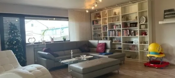 Здание с 8 спальнями в Бад-Дюркхайм, Германия № 66635 21