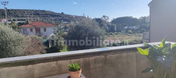 31 bedroom Apartment in San Bartolomeo al Mare, Italy No. 86697 6