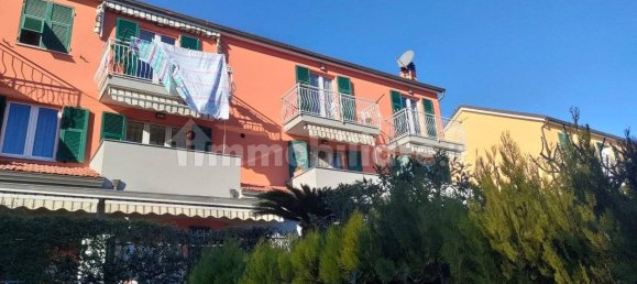 31 bedroom Apartment in San Bartolomeo al Mare, Italy No. 86697 3