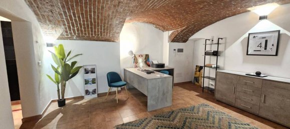 Propiedad comercial de 2 habitaciónes en Milan, Italy No. 282345 24