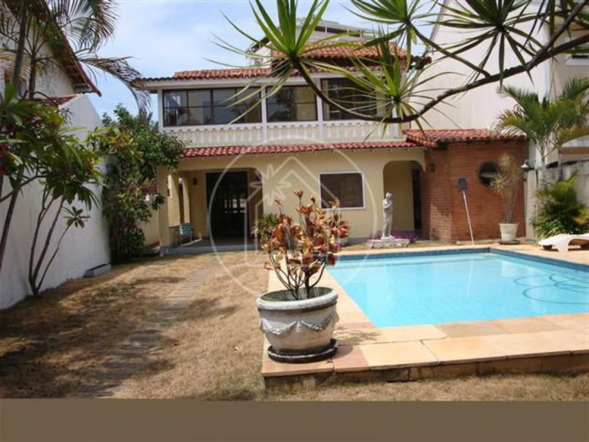 Дом с 3 спальнями в Рио-де-Жанейро, Бразилия № 532565