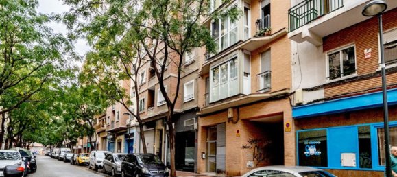 1 bedroom Apartment in Zaragoza, Spain No. 160038 2