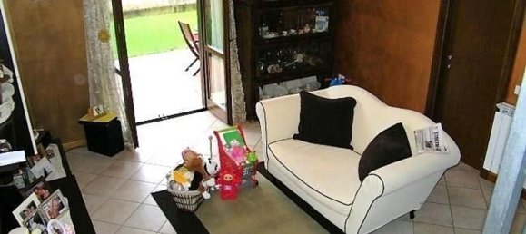 5-Zimmer Haus in Massa, Italy, Nr. 168987 3