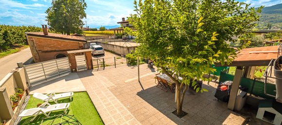 Дом с 6 комнатами в Буска, Италия № 110540 19