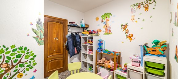 Дом с 6 комнатами в Буска, Италия № 110540 5